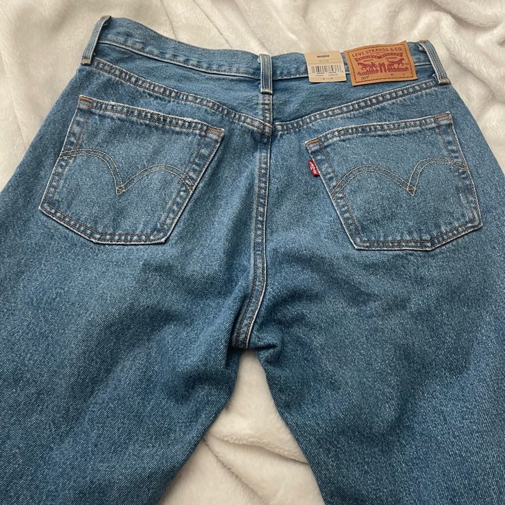 NWT Levi's 501 Orignal Highrise